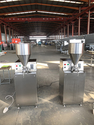 誠達蝦滑塞肉機與雞肉滑定量灌裝設備 精準克數控制背后的機械研發創新