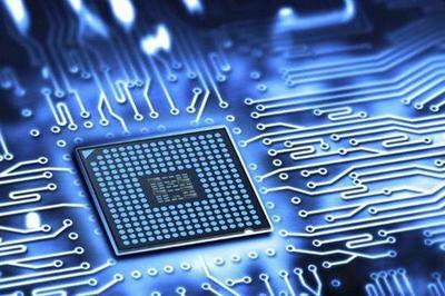 全球芯片短缺引發(fā)行業(yè)連鎖反應(yīng) 電視價(jià)格上漲30%，汽車(chē)業(yè)損失慘重